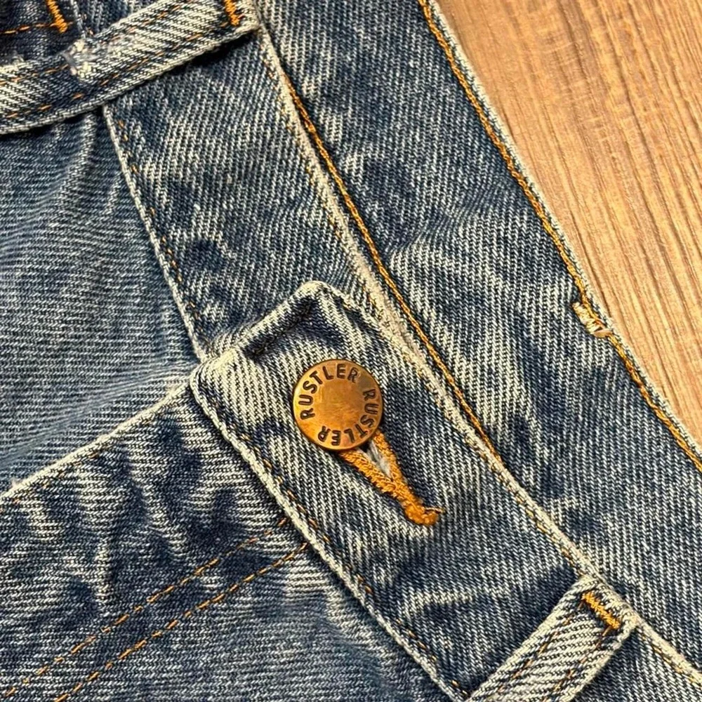 Y2K 2000s Blue Denim Shorts rustlers cut off shorts worn in look Size 34 Cotton
